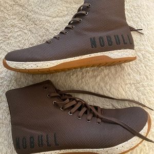 Chestnut high top trainers